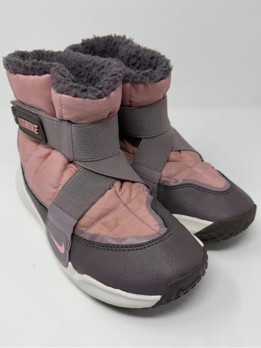 Nike Kids Pink and Gray Cold-Weather Boots sz.2y